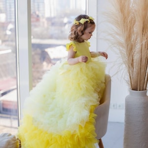 flower girl trail gown